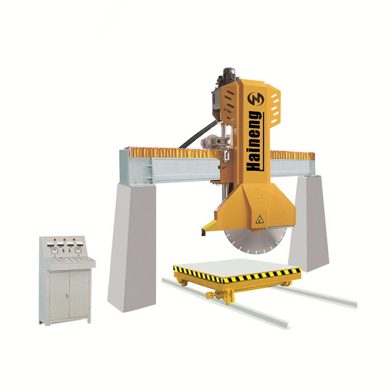 Steinschneidemaschine